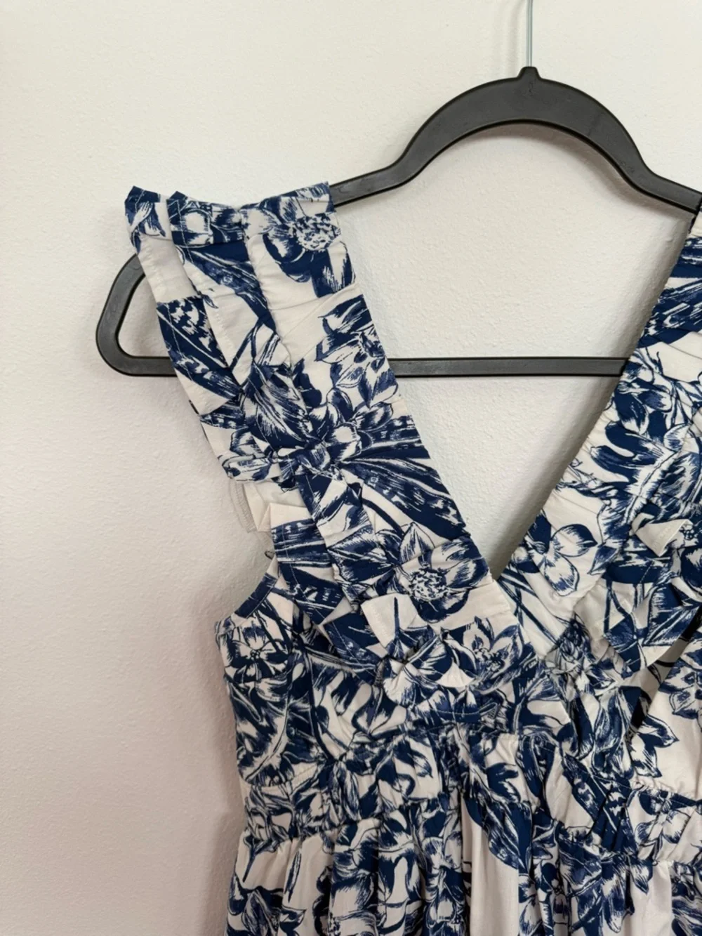 Abercrombie & Fitch Dress - Picture 3 of 5